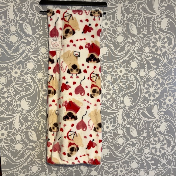 Women Owned Dog Design Valentine Day Throw Blanket - Picture 1 of 5